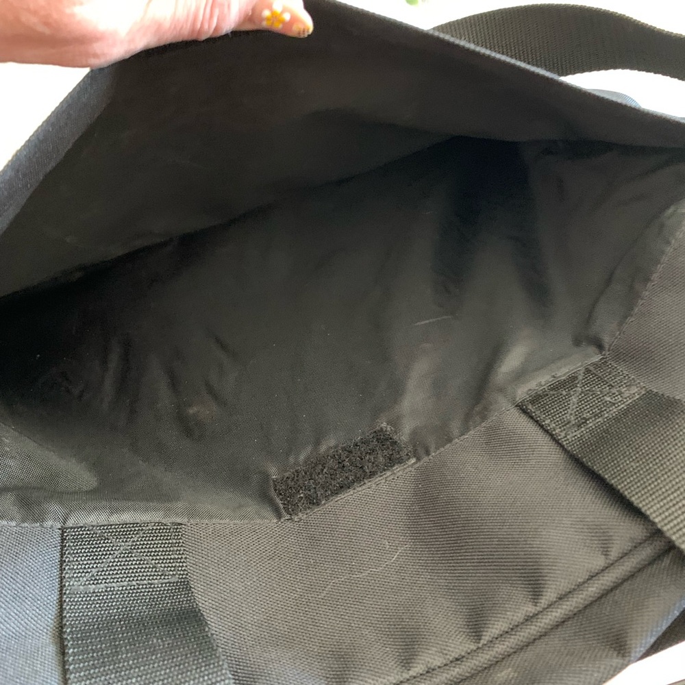 Lucas Black Men's laptop bag several pockets, zipper, adjustable strap like new - Picture 7 of 9